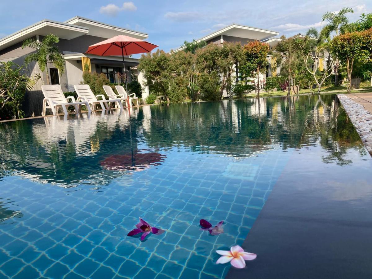 Oneandaman Resort Khao Lak Exterior foto
